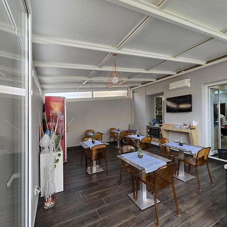Regina Margherita Suite Napoli Eksteriør billede