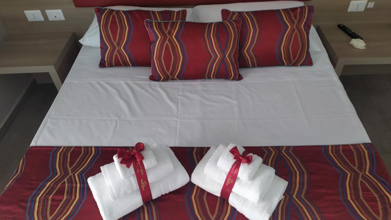 Regina Margherita Suite Napoli Eksteriør billede