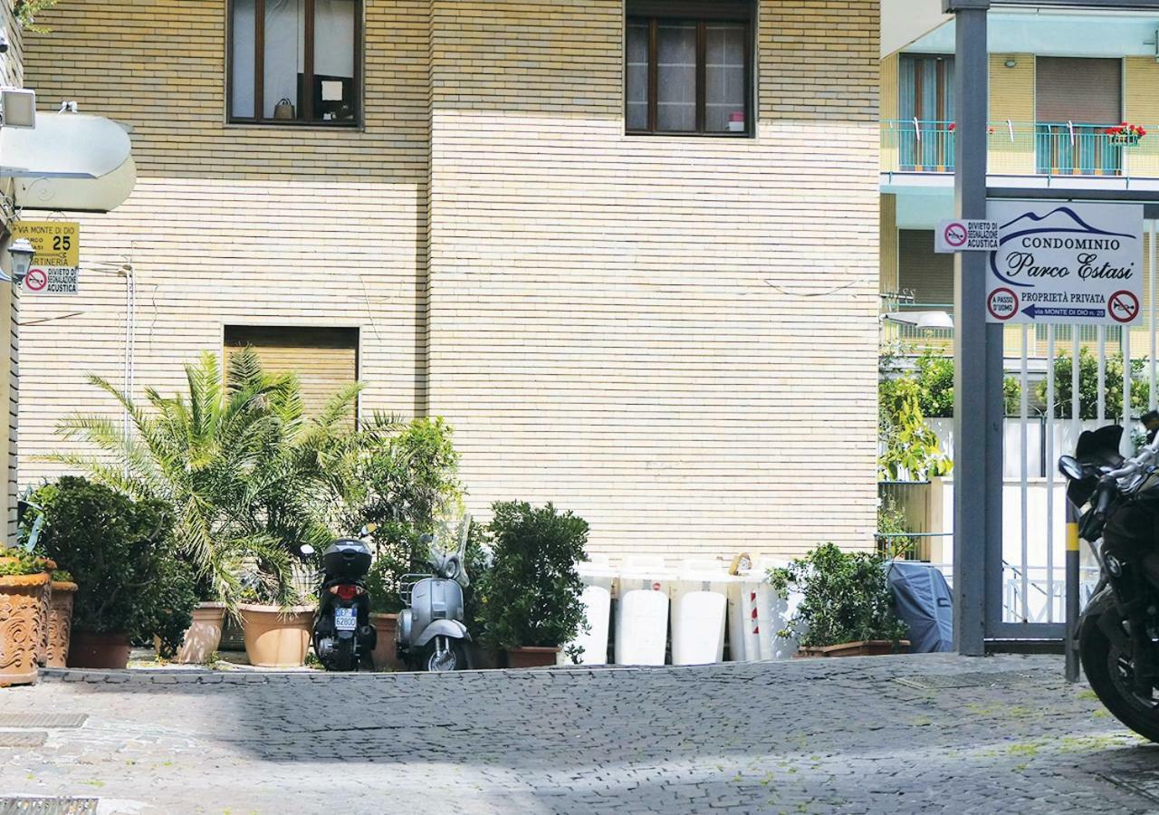 Regina Margherita Suite Napoli Eksteriør billede